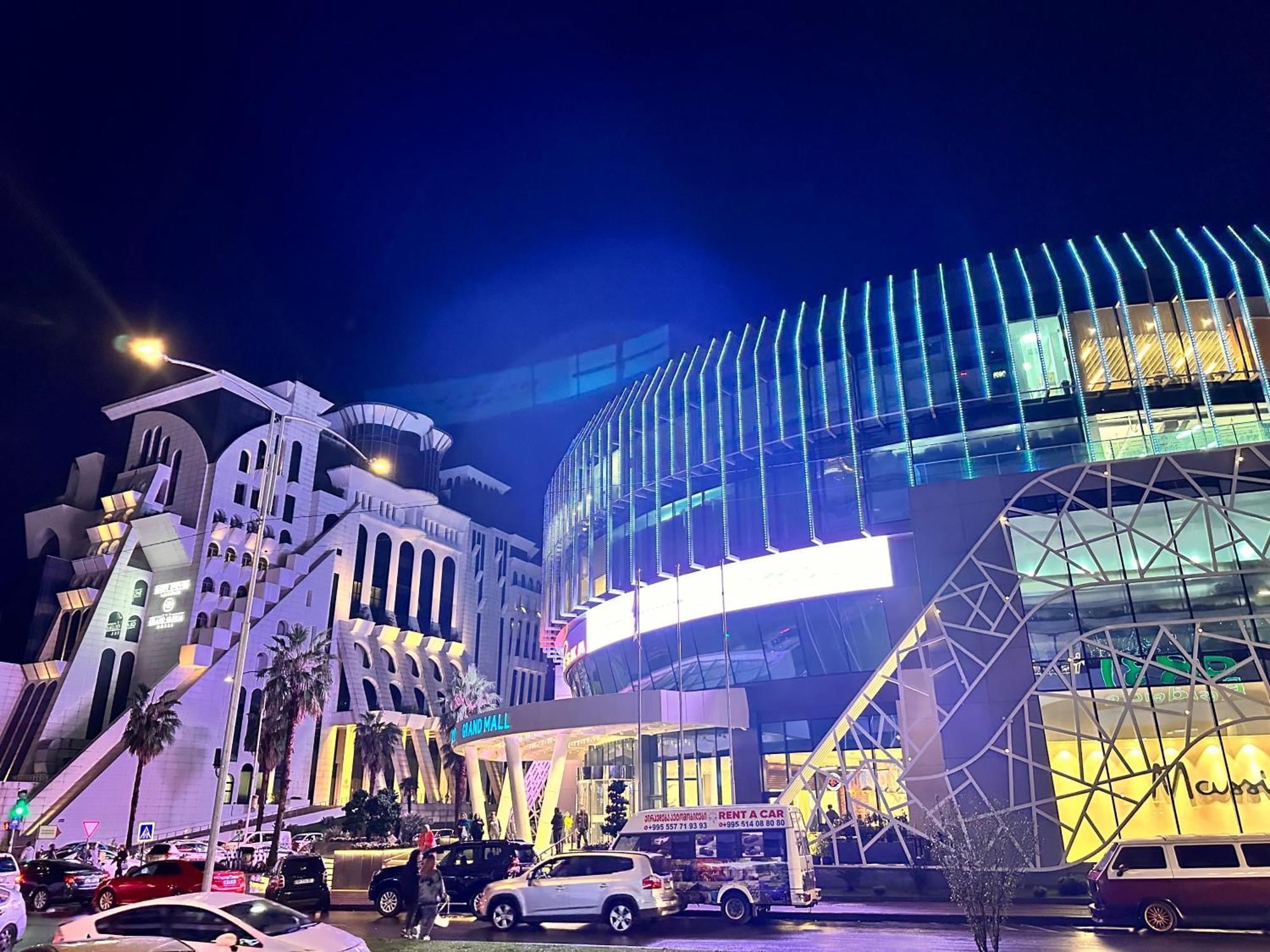 Batumi Orbi City Apart Hotel Экстерьер фото