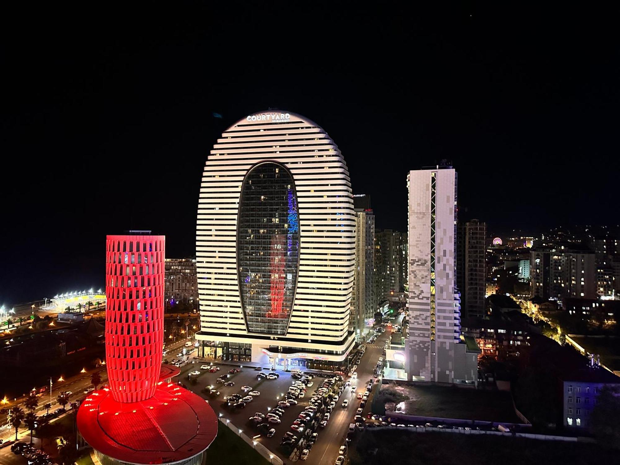 Batumi Orbi City Apart Hotel Экстерьер фото