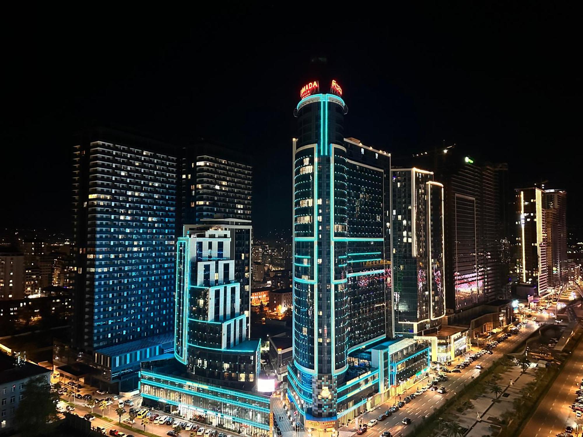 Batumi Orbi City Apart Hotel Экстерьер фото