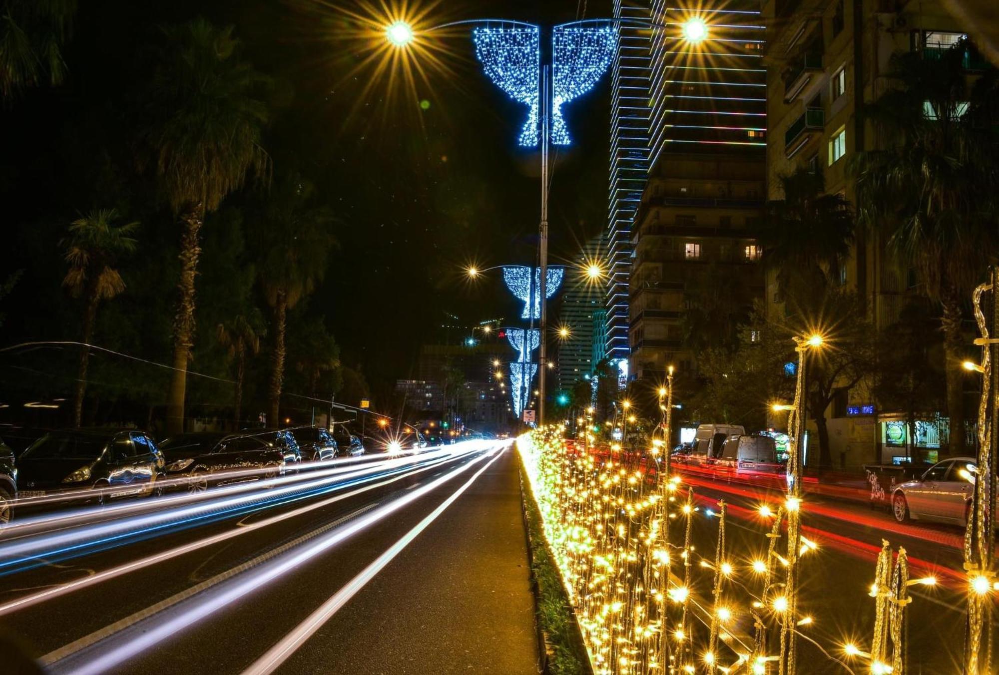 Batumi Orbi City Apart Hotel Экстерьер фото