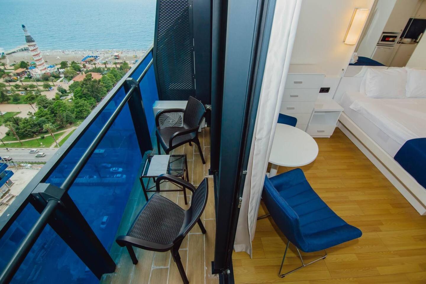 Batumi Orbi City Apart Hotel Экстерьер фото