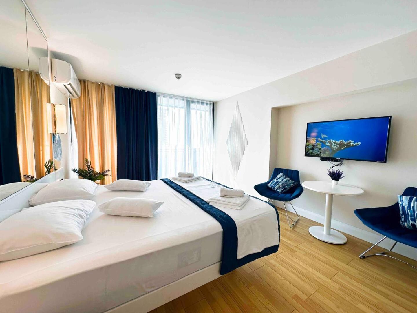 Batumi Orbi City Apart Hotel Экстерьер фото
